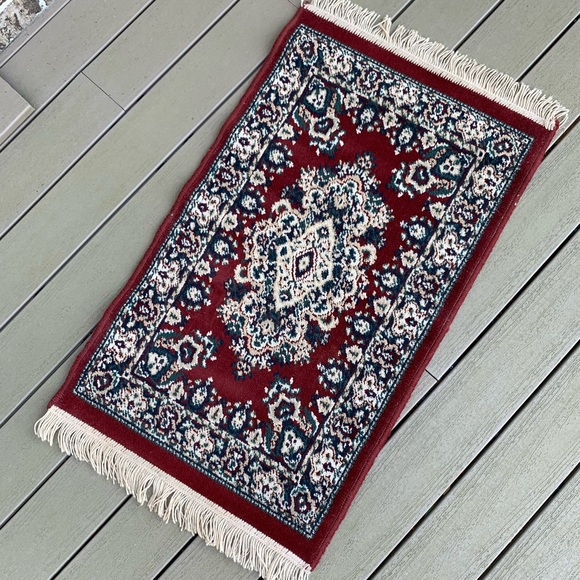 Rug Foyer Traditional - Picture 5 of 9